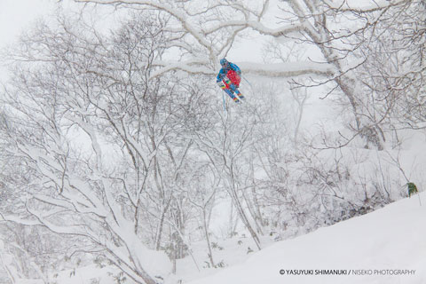 credit_niseko_photography_rider-hauni-72dpi.jpg