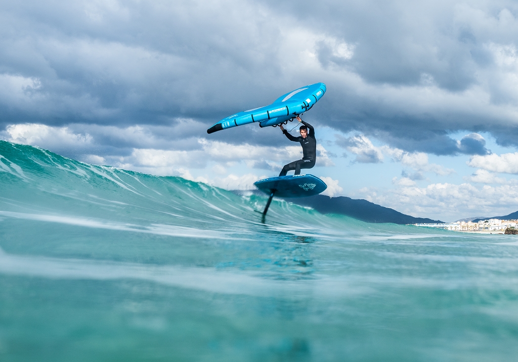 Wing Surfing mit dem Starboard FreeWing Air